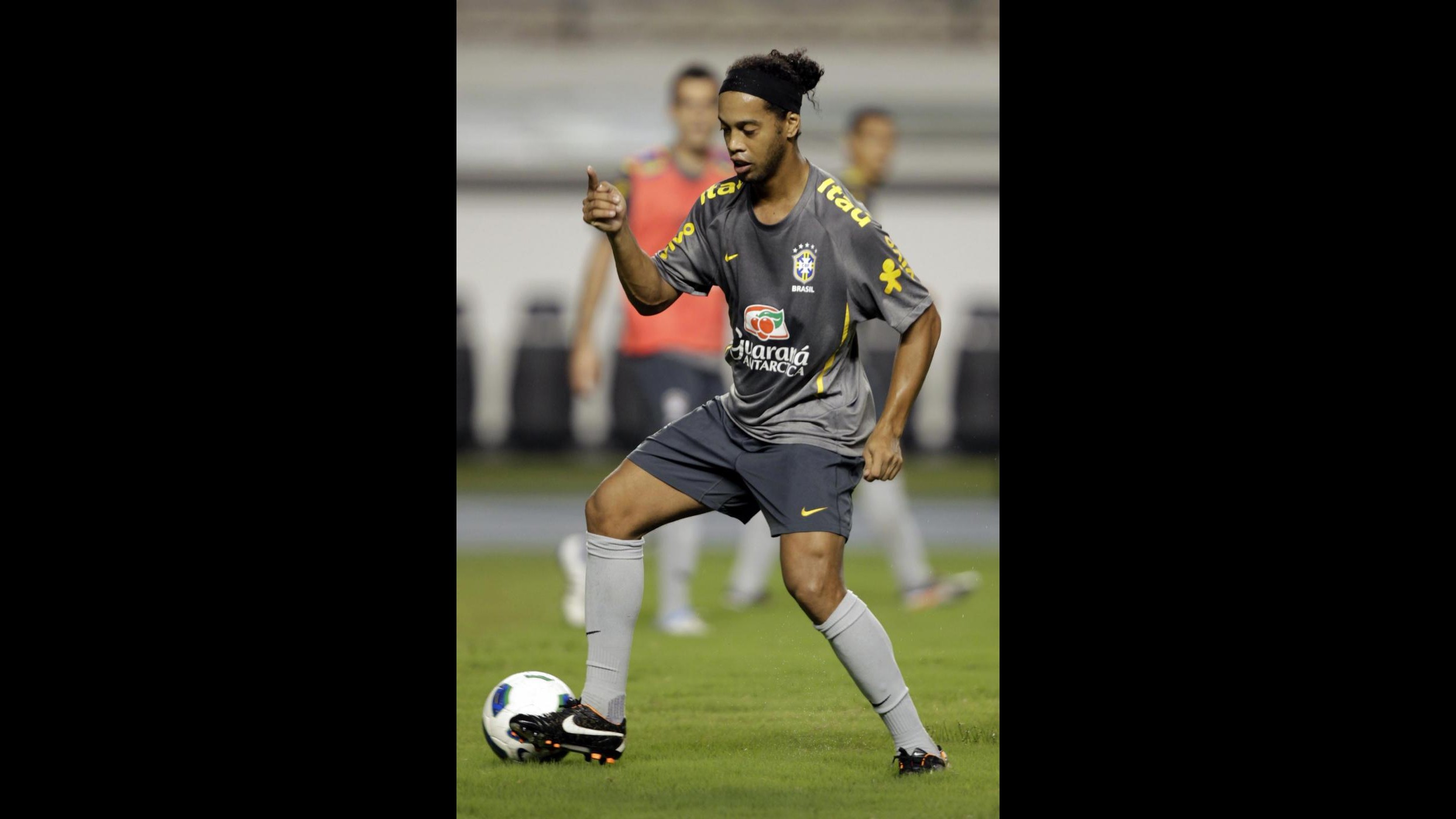Ronaldinho: Sogno di vincere le Olimpiadi 2012 con il Brasile