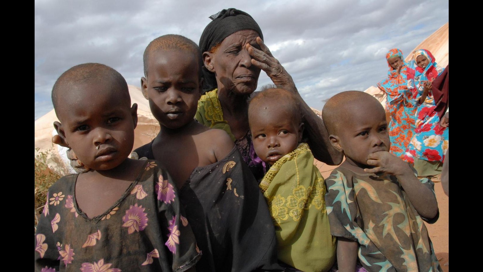 Nel 2010 nel mondo 7,6 milioni bimbi morti per fame