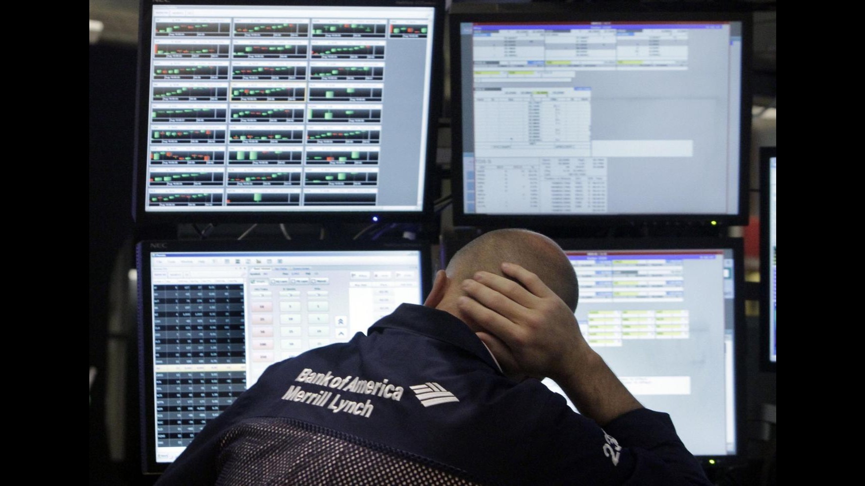 Chiusura in calo per Wall Street: Dow Jones -1,61%, Nasdaq -2,17%