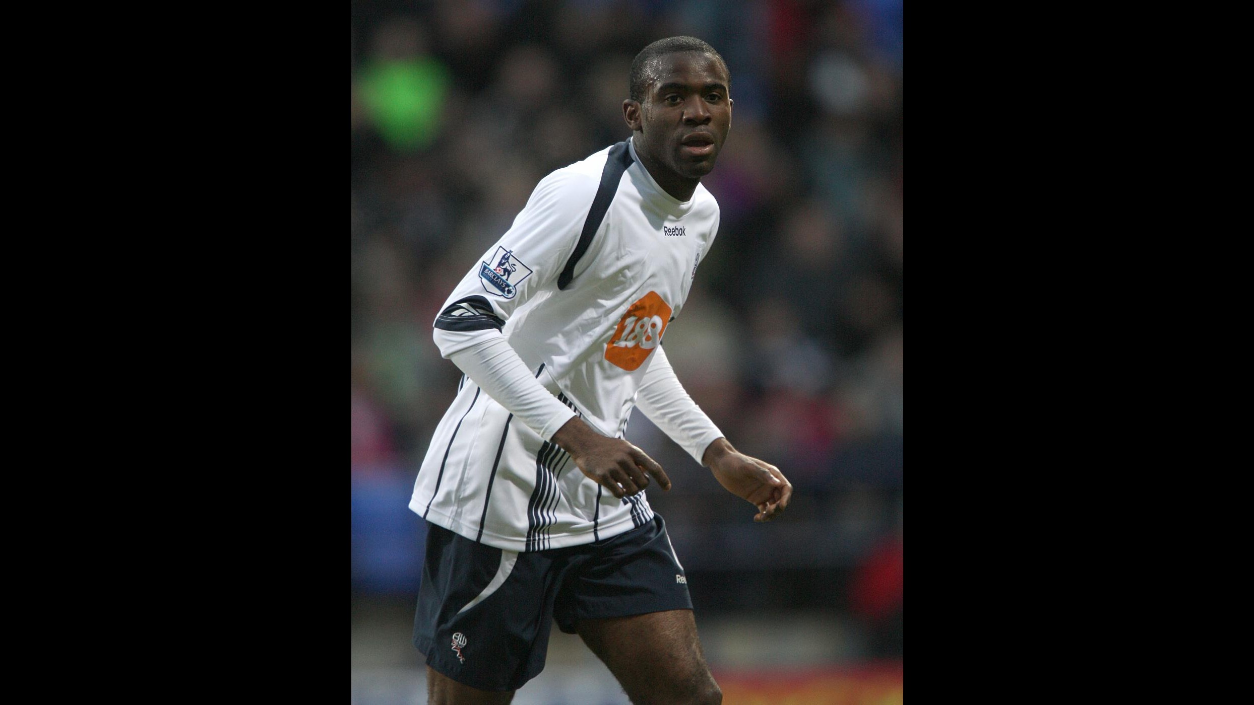 Fabrice Muamba dimesso dall’ospedale ad un mese da arresto cardiaco