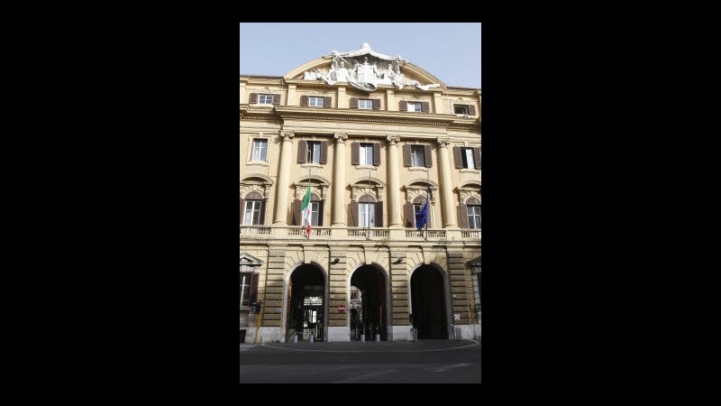 Terminato al Tesoro incontro Governo-banche-imprese su misure crescita