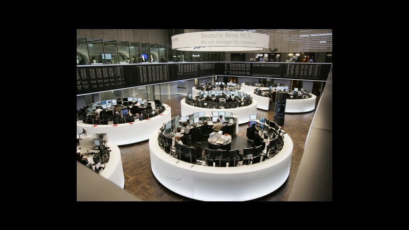 Borsa, Tokyo chiude appena sopra la parità: Nikkei +0,07%