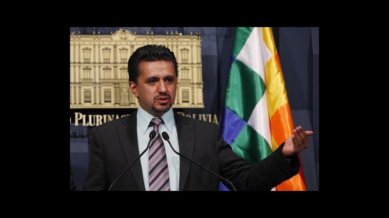 Bolivia, dopo repressione protesta si dimette anche ministro Interno