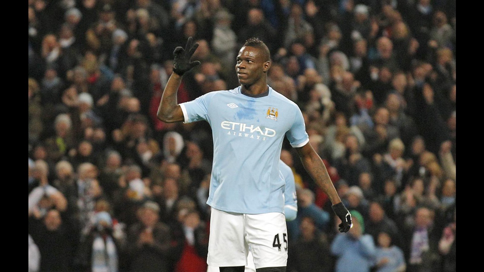 Stampa inglese: Balotelli pronto a farsi aiutare da psicologo