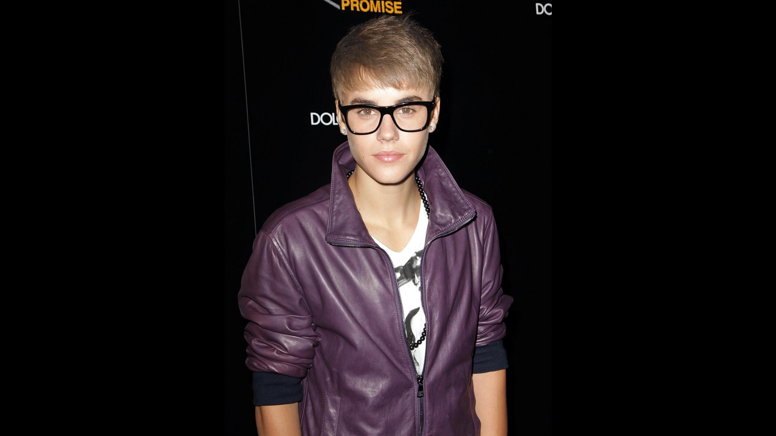 Justin Bieber registra con Usher una canzone per Natale