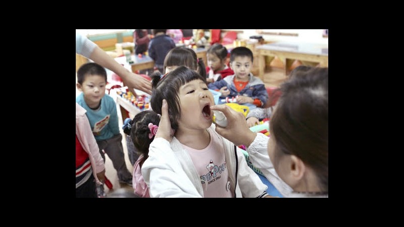 Vietnam, salgono a 111 i decessi tra i bambini per virus infantile