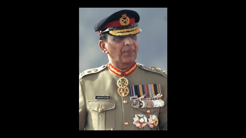 Regno Unito, capo esercito pakistano incontra oggi ministro Difesa Fox