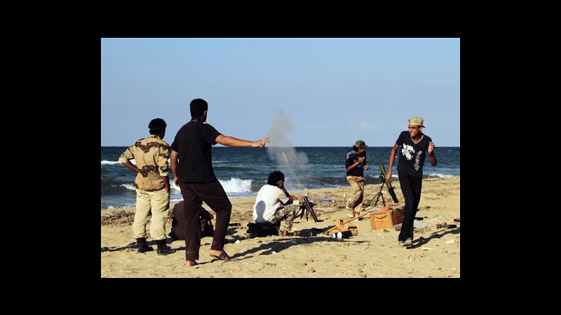 Libia, forze ribelli sono entrate a Sirte