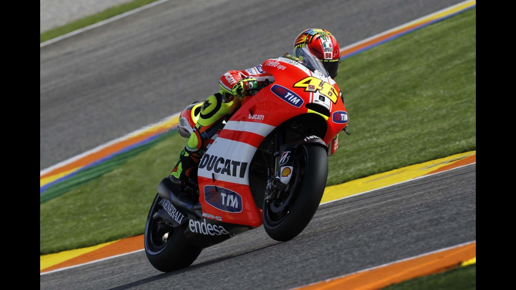 MotoGp, Telegraph: Rossi si ritira a fine anno. Valentino: Non è vero