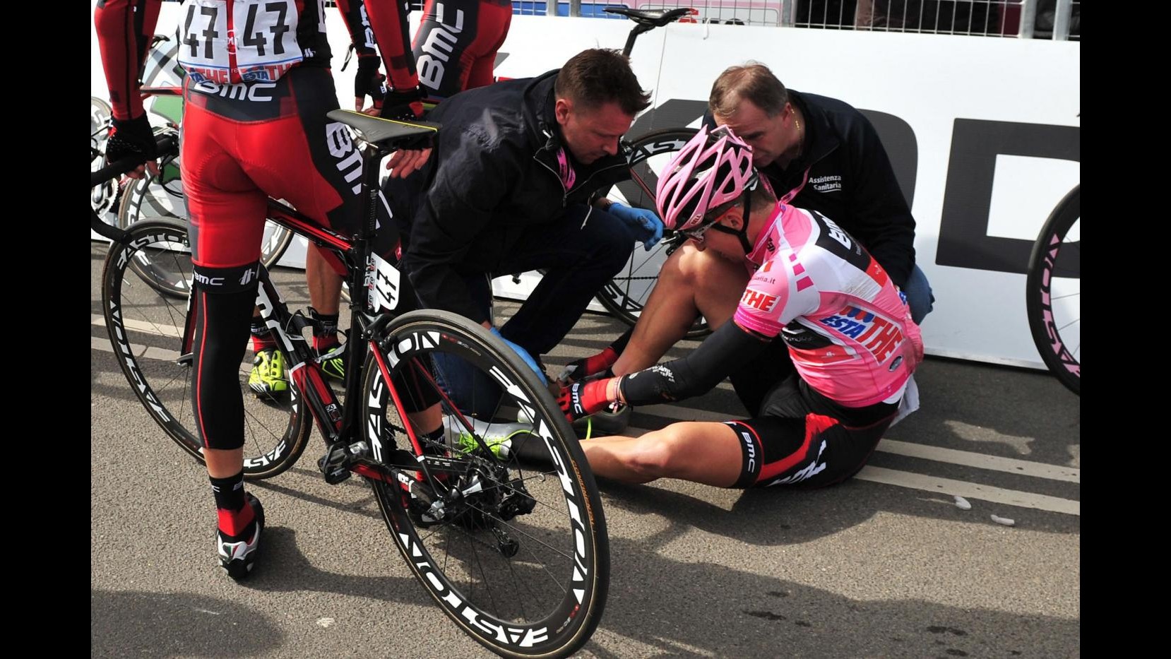 Giro d’Italia: Nessuna frattura al piede per Phinney, domani ci sarà