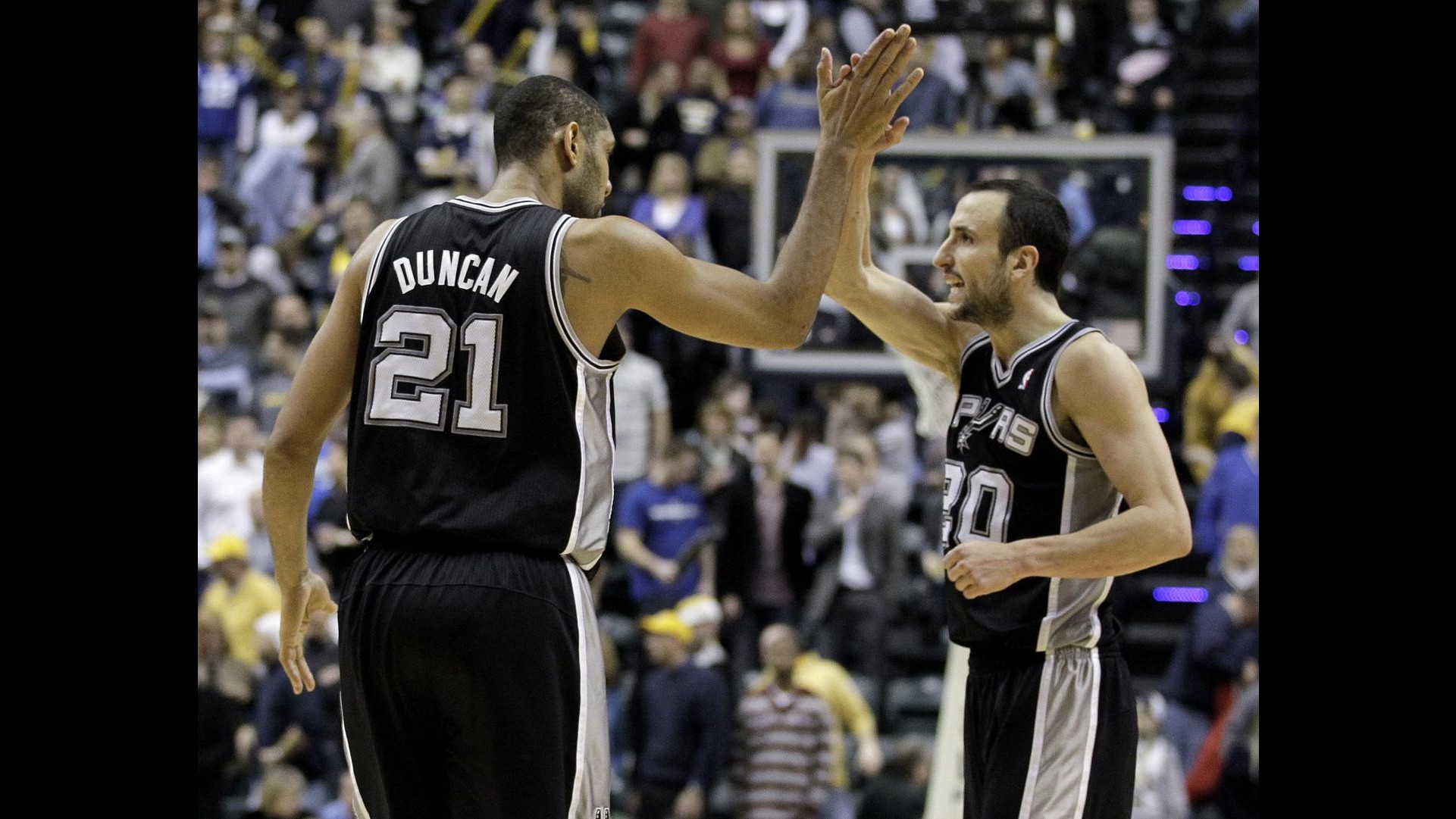 Nba: San Antonio elimina Utah, ok i Clippers