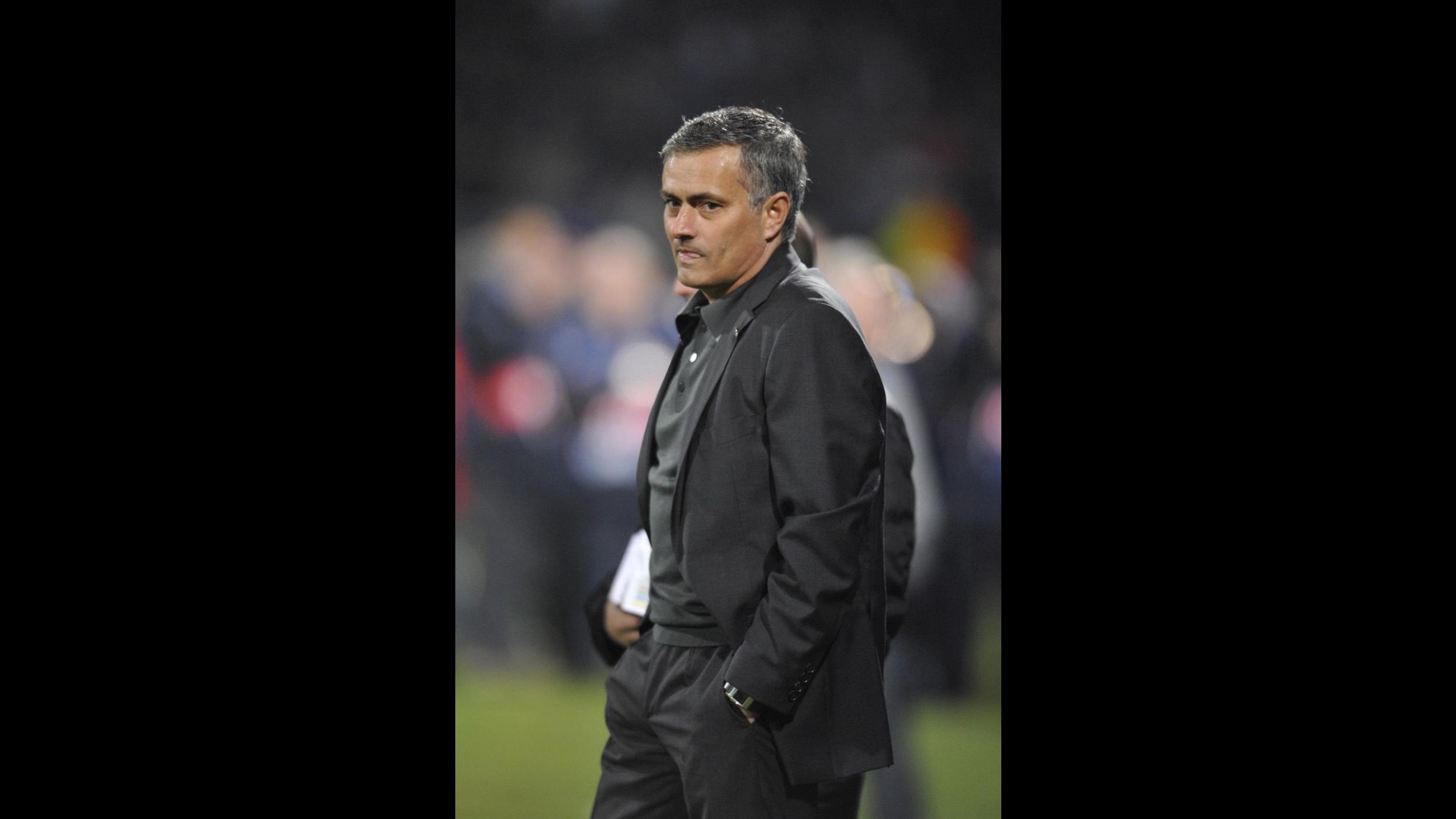 Mourinho dona premio triplete ad asta benefica per Bobby Robson