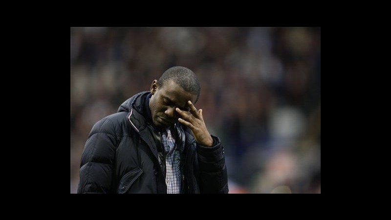 Muamba allo stadio per vedere Bolton-Tottenham, ovazione dei fan