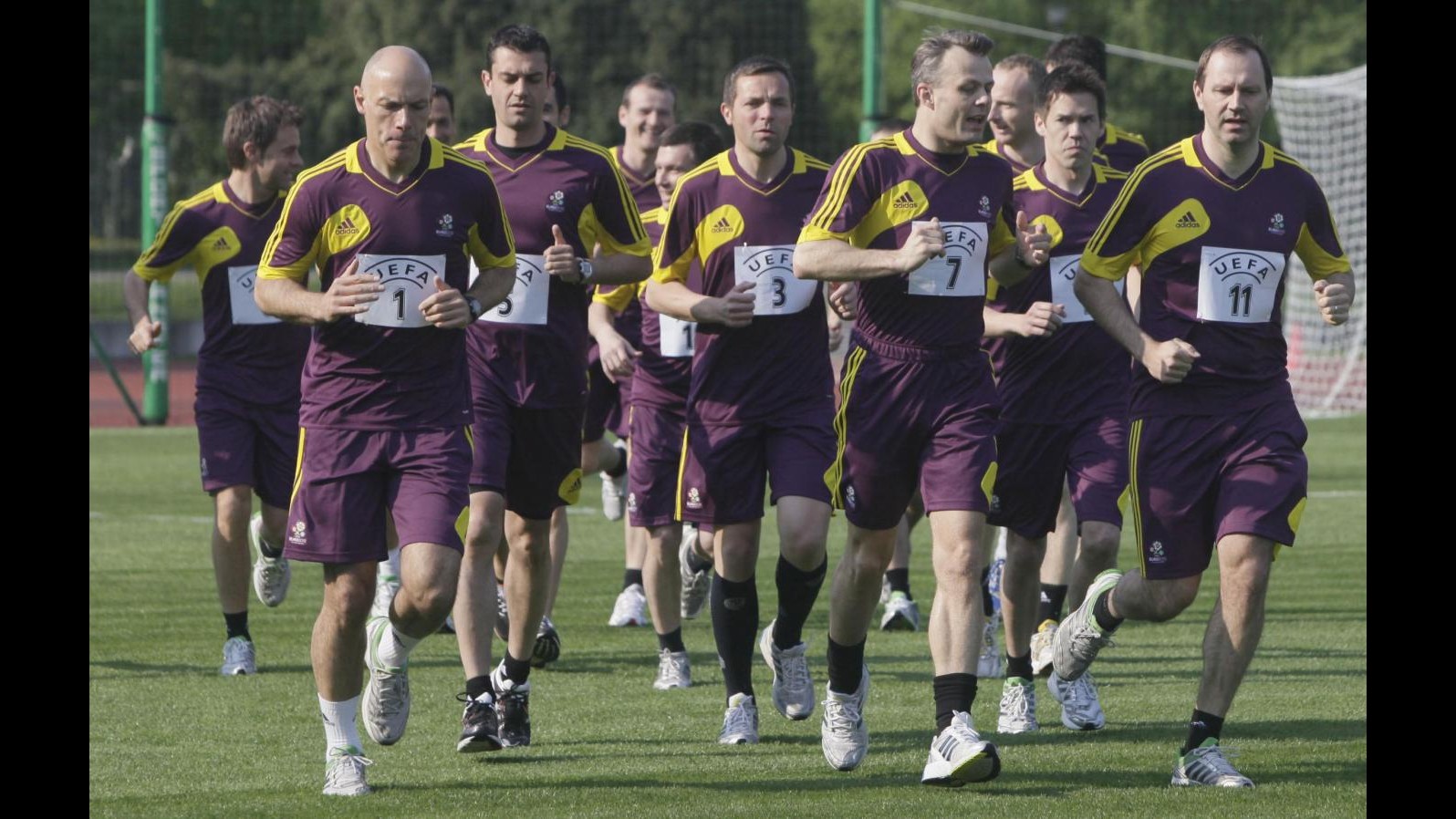 Euro 2012, Collina ad arbitri: Proteggere giocatori e niente proteste