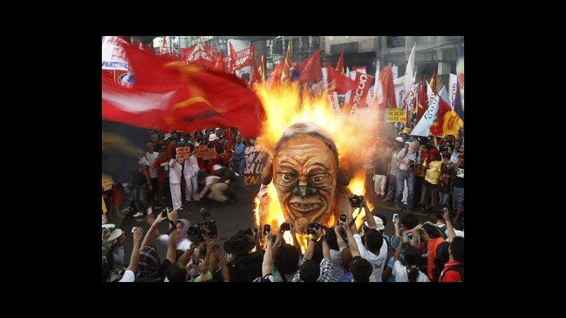 Primo maggio, proteste in Asia per chiedere aumenti salariali