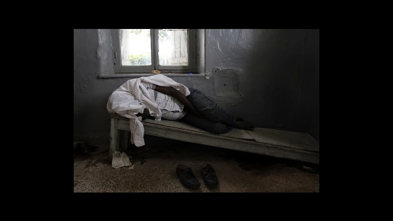 Grecia, aperto ad Atene primo centro detentivo per migranti illegali