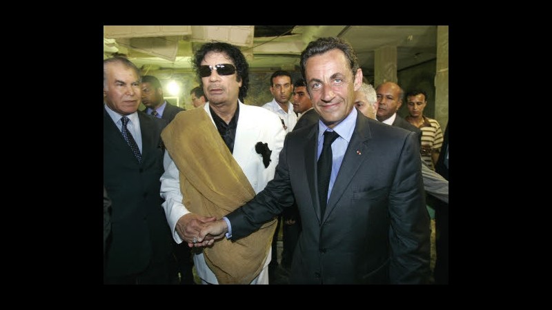 Francia, Sarkozy: Finanziamenti da Gheddafi,pronta denuncia a sito web