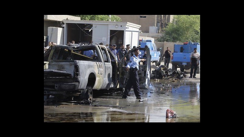 Iraq, attacchi a Baghdad contro la polizia: 25 morti