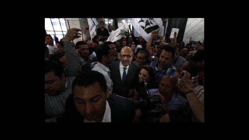 Egitto, ElBaradei torna in politica: fonda partito della Costituzione