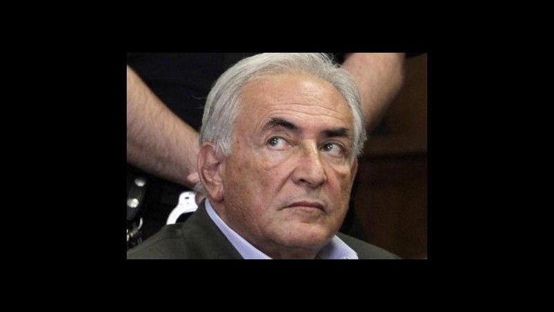 Strauss-Kahn: Contro di me un complotto di avversari politici