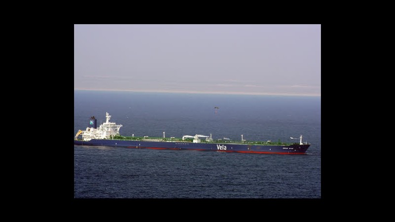 Nigeria, nave cisterna con sostanze chimiche sequestrata da pirati