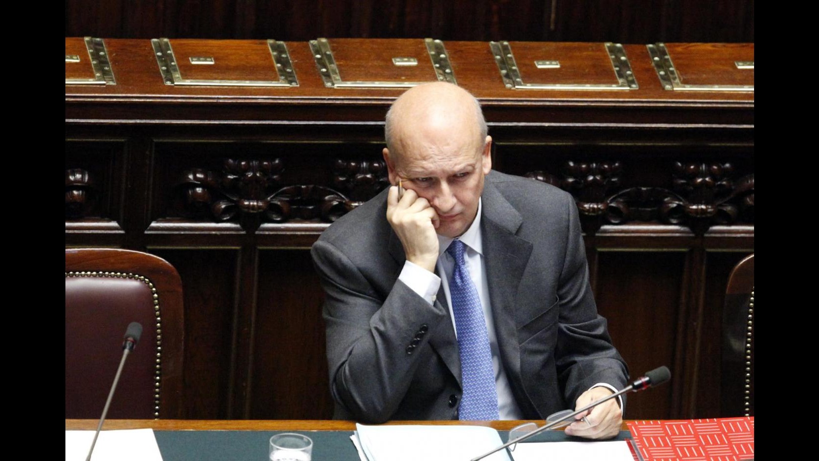 Alfano e Berlusconi respingono dimissioni Bondi