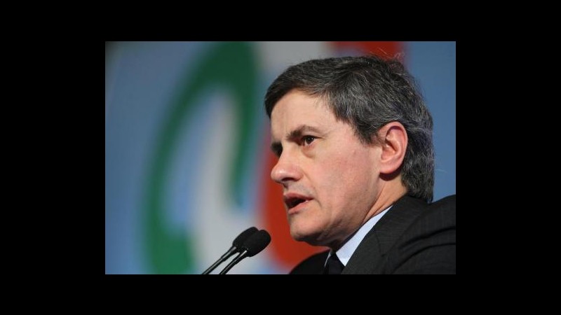 Alemanno: Berlusconi non deve andare a casa ma serve un programma