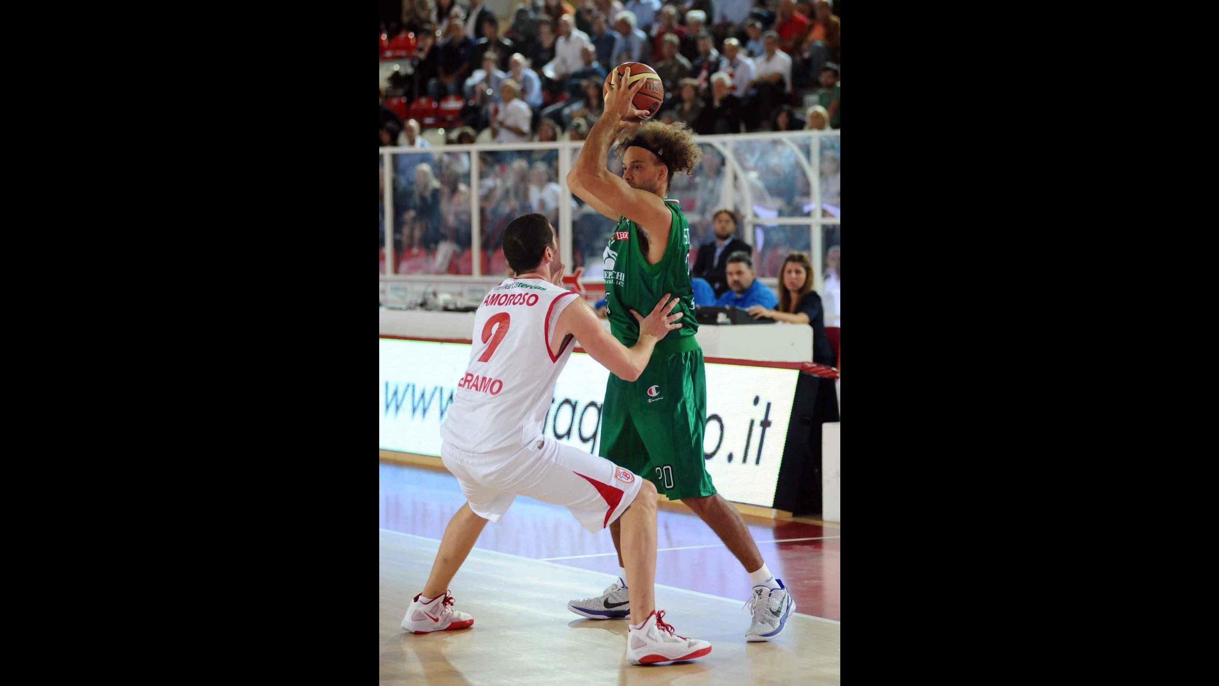 Basket, serie A al via: Siena passa a Teramo 75-67