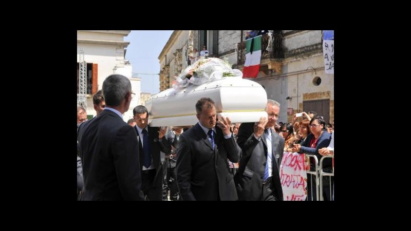 Funerale Melissa a Mesagne, c’è Monti