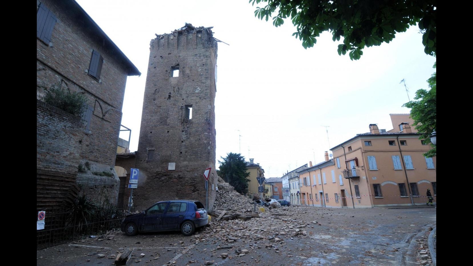 Sisma Emilia: 6 morti, migliaia di sfollati