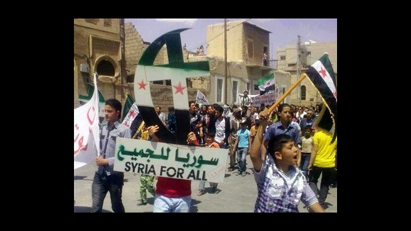 Siria, scontri in distretto di Damasco