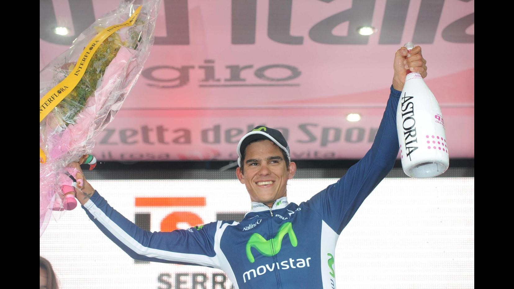 Giro, trionfo Amador a Cervinia. Hesjedal si riprende maglia rosa