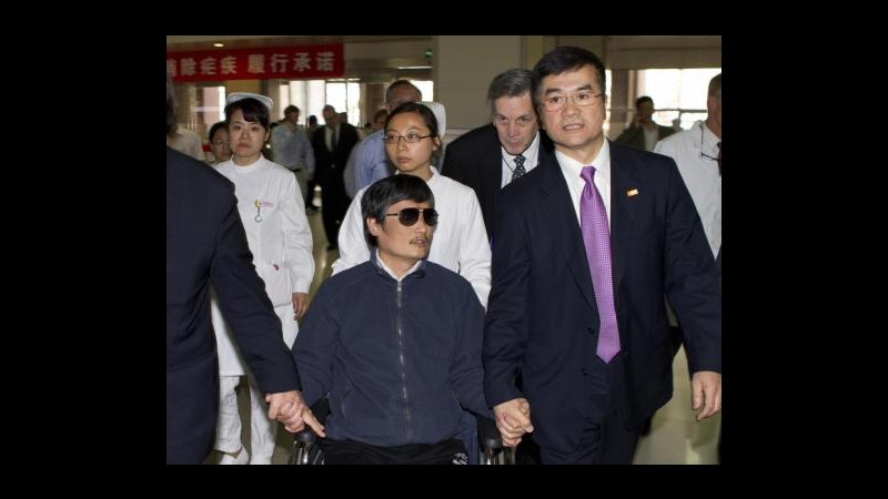 Chen Guancheng e familiari in viaggio verso gli Usa