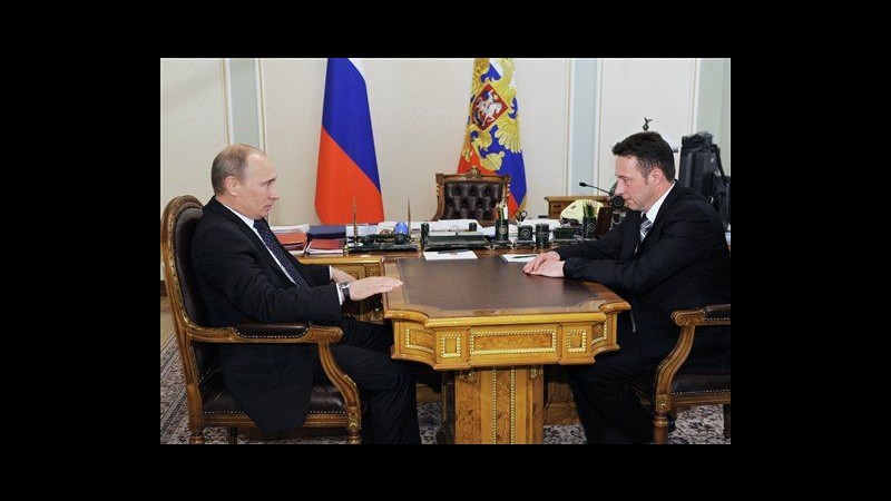 Russia, si offrì di disperdere cortei: Putin lo nomina inviato Urali