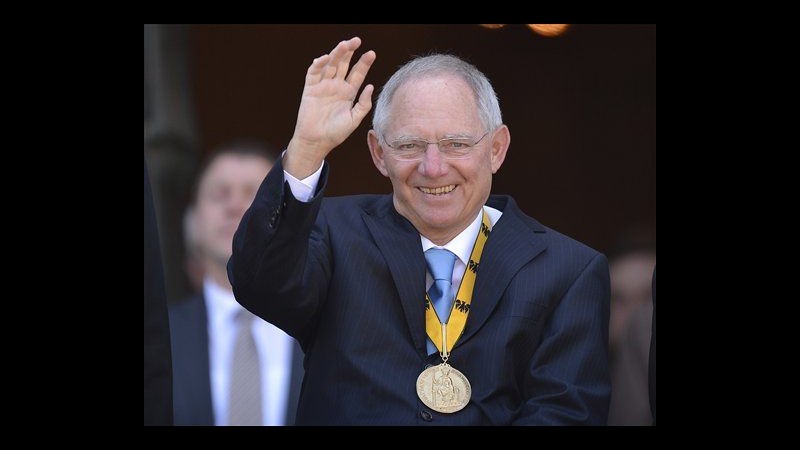 Schaeuble: Dare volto a unità politica Europa con presidente eletto