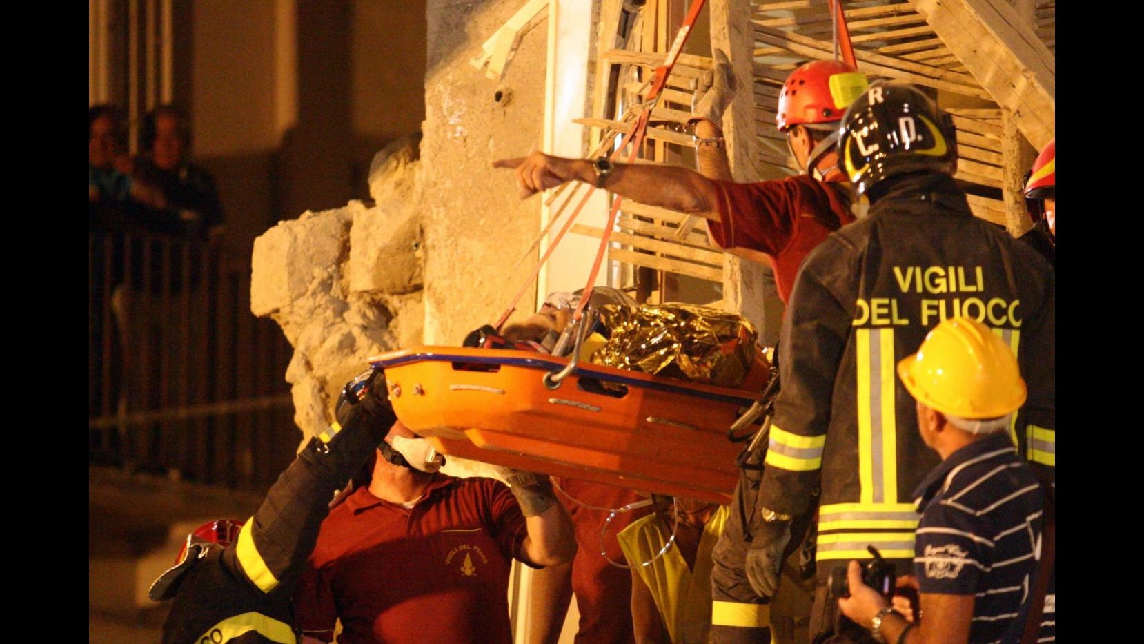 Crollo Barletta, recuperato 5° cadavere