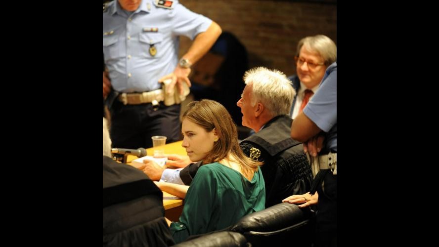 Processo Meredith, la famiglia: Difficile perdonare, troppa cattiveria