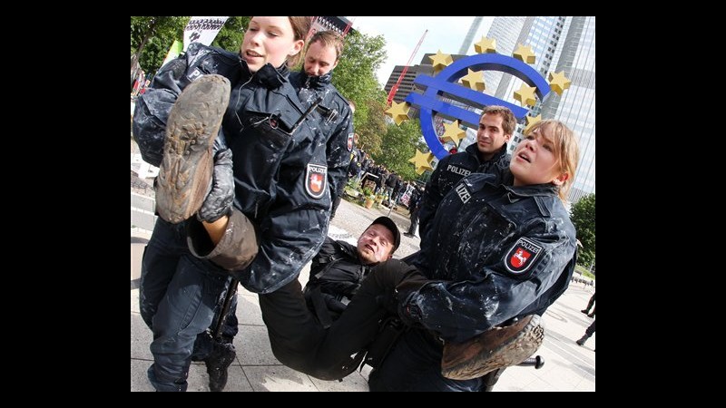 Germania, sgomberato presidio Occupy davanti Bce in vista ‘Blockupy’