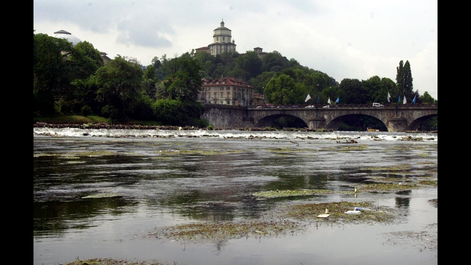Torino, trovato cadavere nel Po