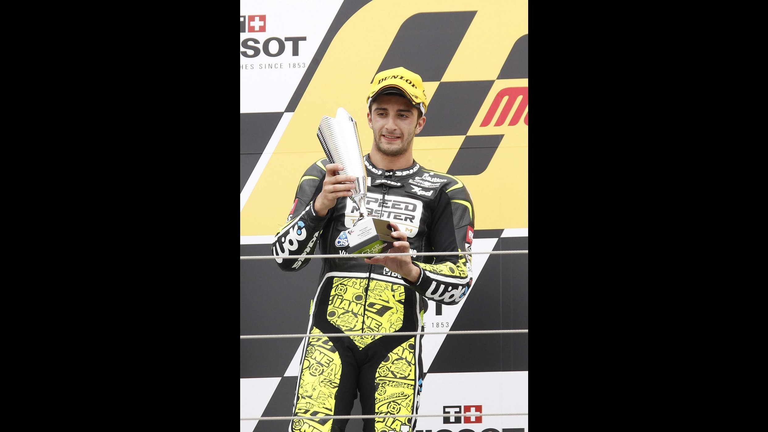 Iannone vince la Moto2 in Giappone, Marquez nuovo leader