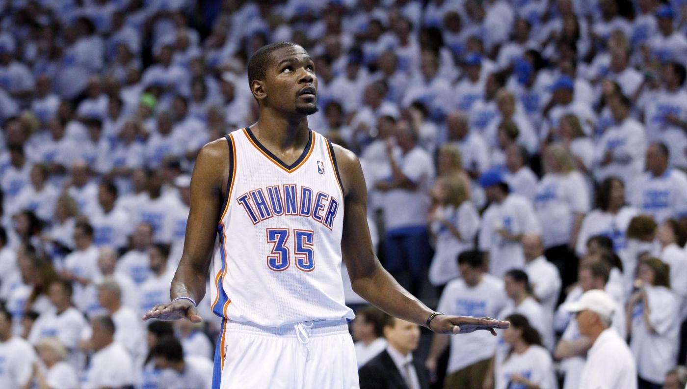 Nba: Oklahoma a valanga sui Lakers, Philadelphia espugna Boston