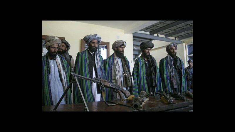 Afghanistan, leader talebani: La maggioranza di noi vuole la pace