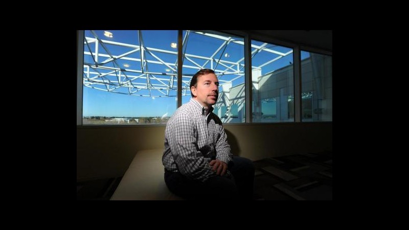 Yahoo, ad Thompson lascia, sostituto ad interim da Levinsohn