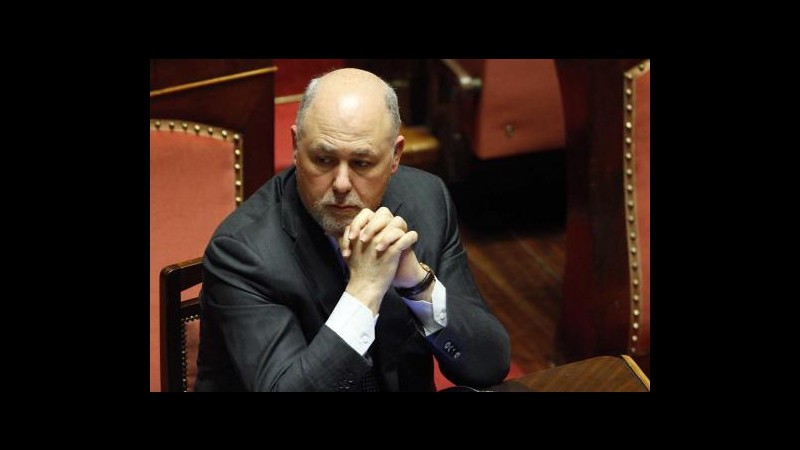 Lusi, domenica a Messa da solo e in silenzio