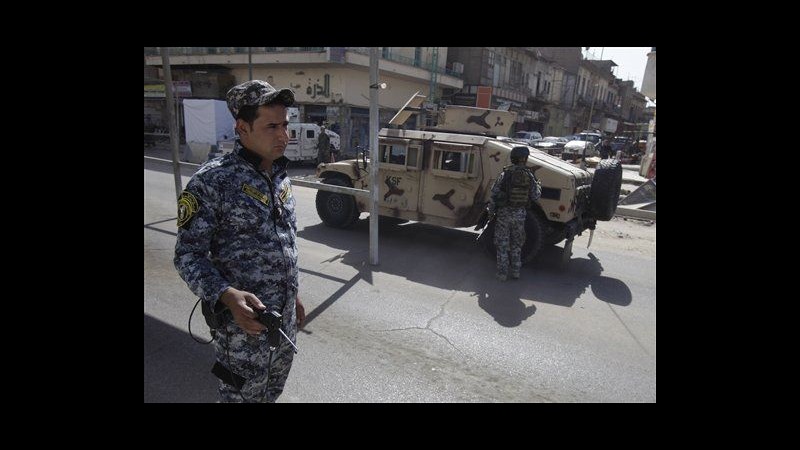 Iraq, attentati multipli contro polizia a Baghdad: 5 morti
