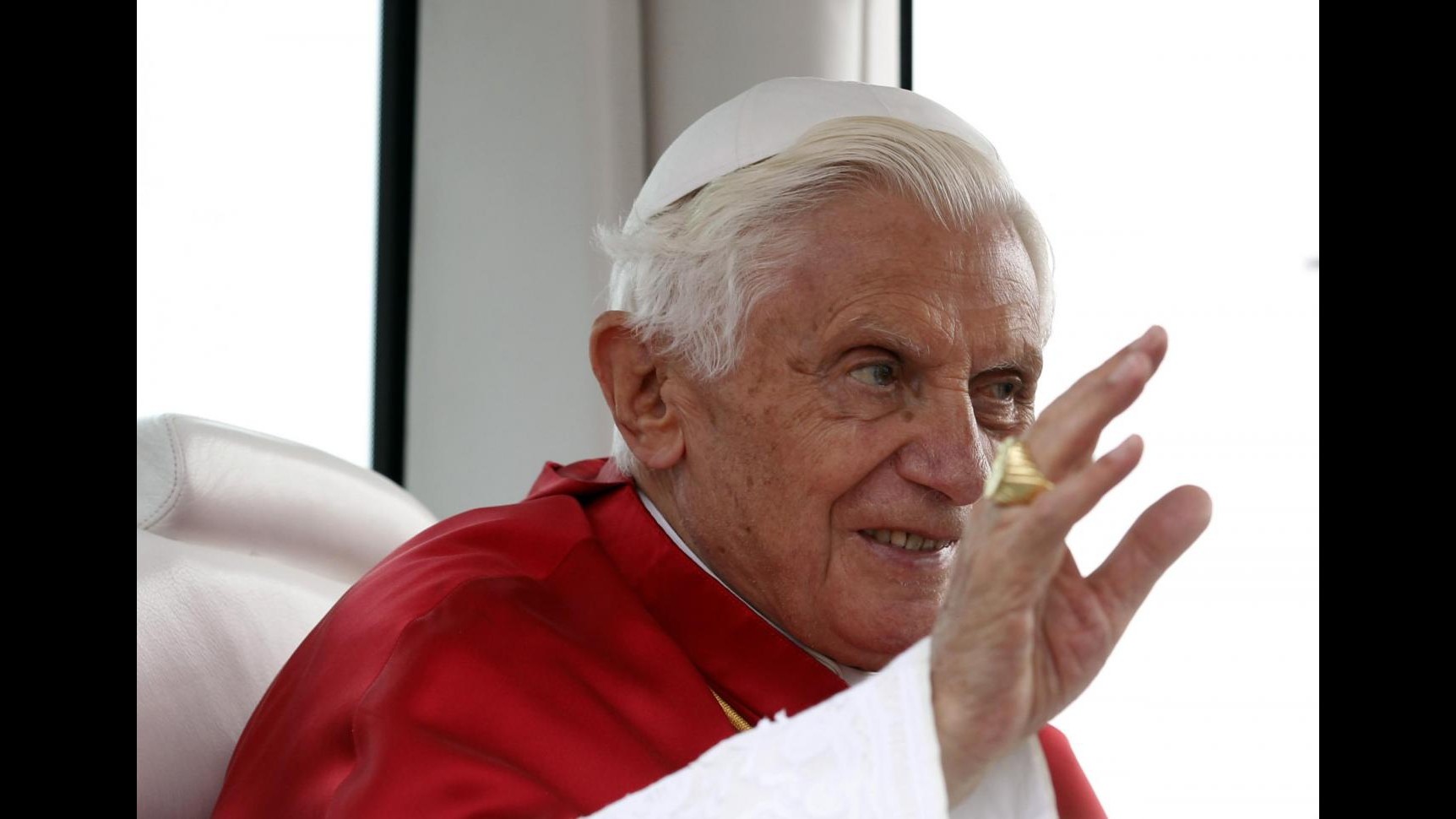 Pontefice a regina Elisabetta II: Nobile visione da monarca cristiano