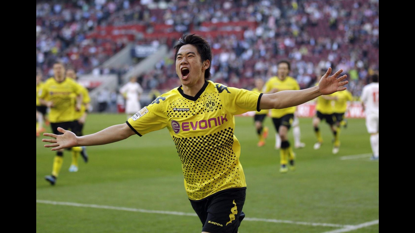 Manchester Utd, preso Kagawa dal Borussia Dortmund. Hazard al Chelsea