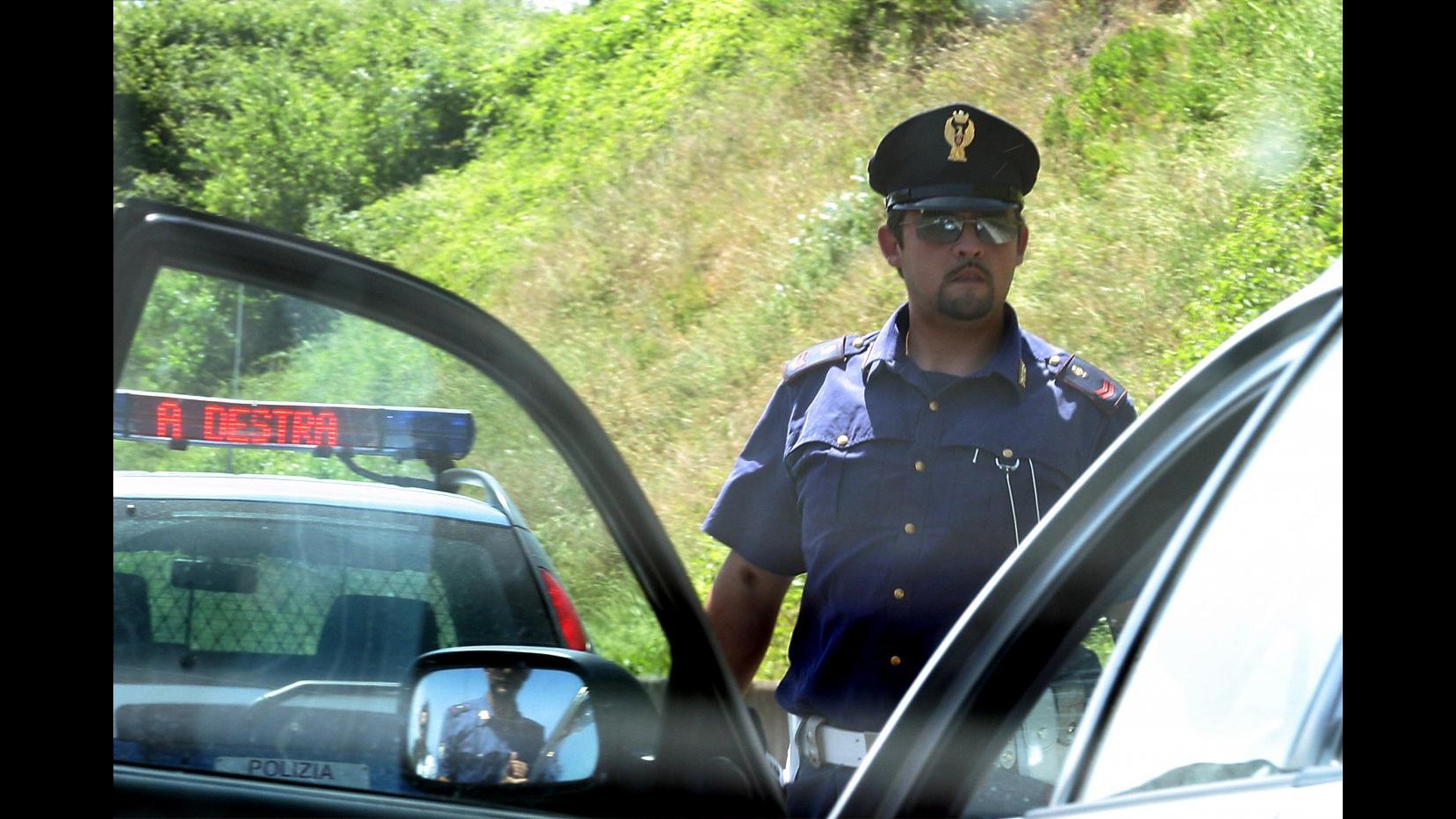 Nuoro, allevatore ucciso dentro la sua auto con tre colpi di fucile