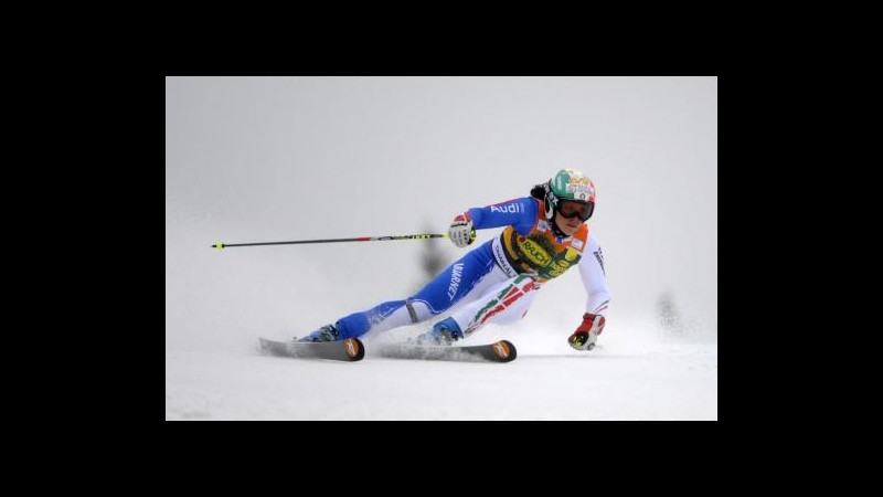 Sci, Soelden: Brignone out in gigante, vince la Vonn