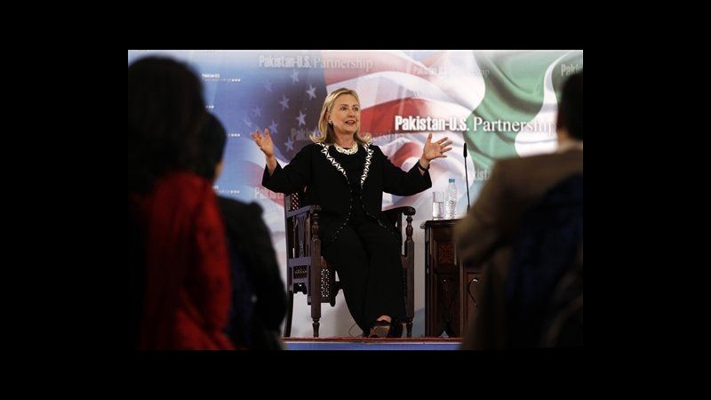 Pakistan, Usa? Una suocera incontentabile. La Clinton ride: ‘E’ vero’